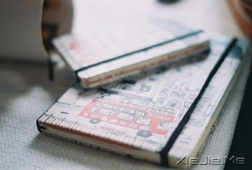 早安心语：谢谢你的微笑，曾经慌乱过我的年华 (7)